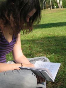 UK e-Book Sales Soar as Print Hangs On