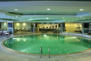 Top Luxury Hotels Looking for New Ways to Fill Beds